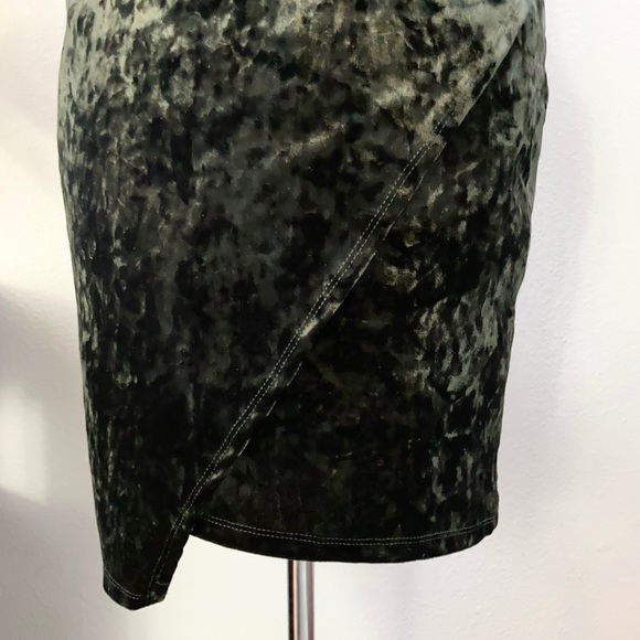 Stitch Fix RD Style velvet dress - Picture 4 of 5